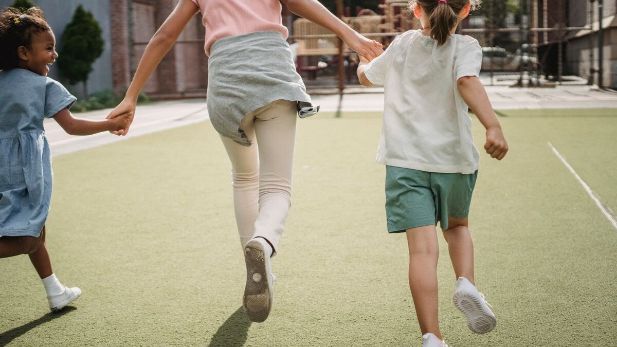 Children running.