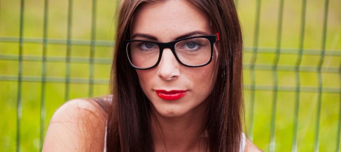 Hipster Glasses - 5 Reasons No One Should Wear Hipster Glasses