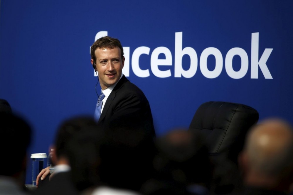 More Lawmakers Lean Toward Revoking Section 230 To Regulate Big Tech Companies Facebook-Zuckerberg-Translator-998x665