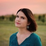 Author Holly Scheer profile