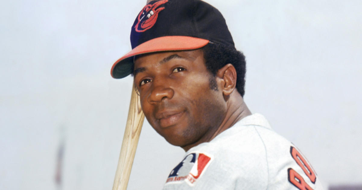 Cincinnati Reds on X: Baseball legend Frank Robinson was born on this date  in 1935 in Beaumont, Texas. #RedsVault  / X