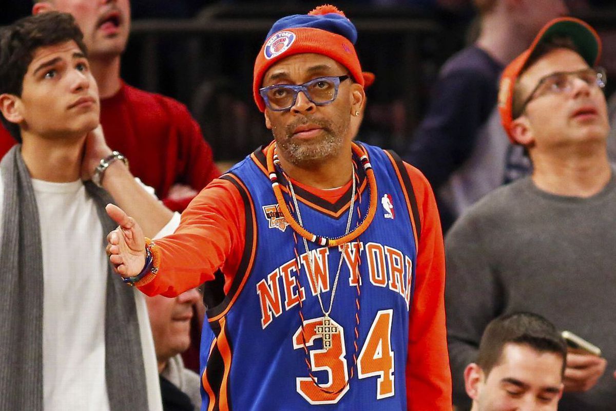 theScore - Honestly, they should let Spike Lee coach the New York Knicks at  this point. 💰