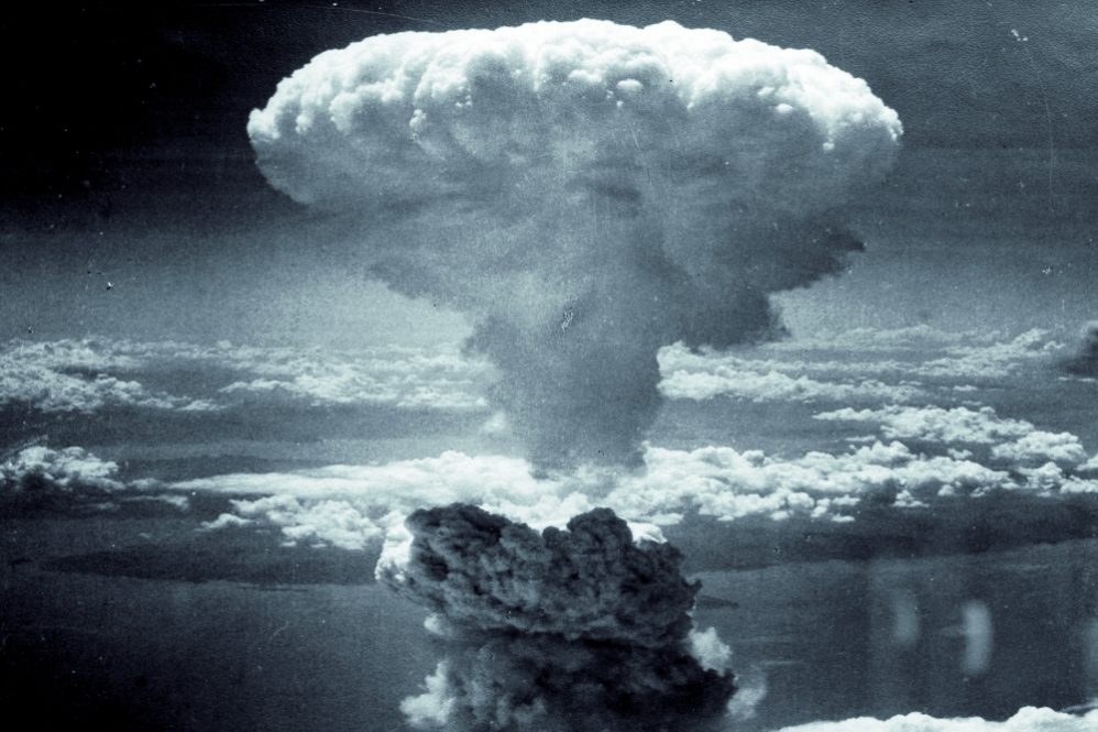Dropping Of The Atomic Bomb Essay