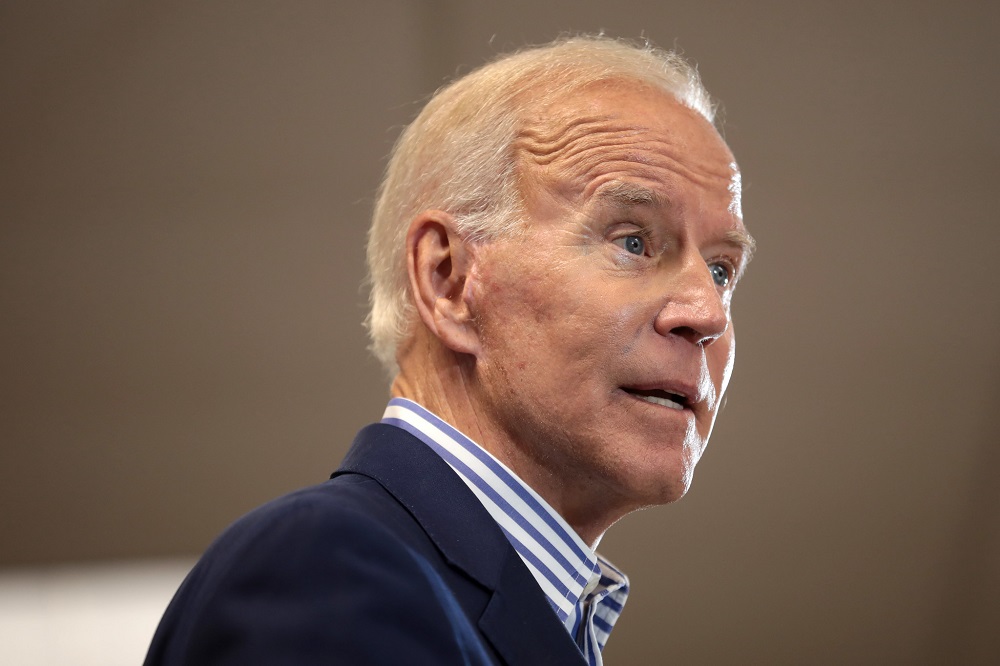 The media did not say that Biden’s vaccine plan was ‘impossible’