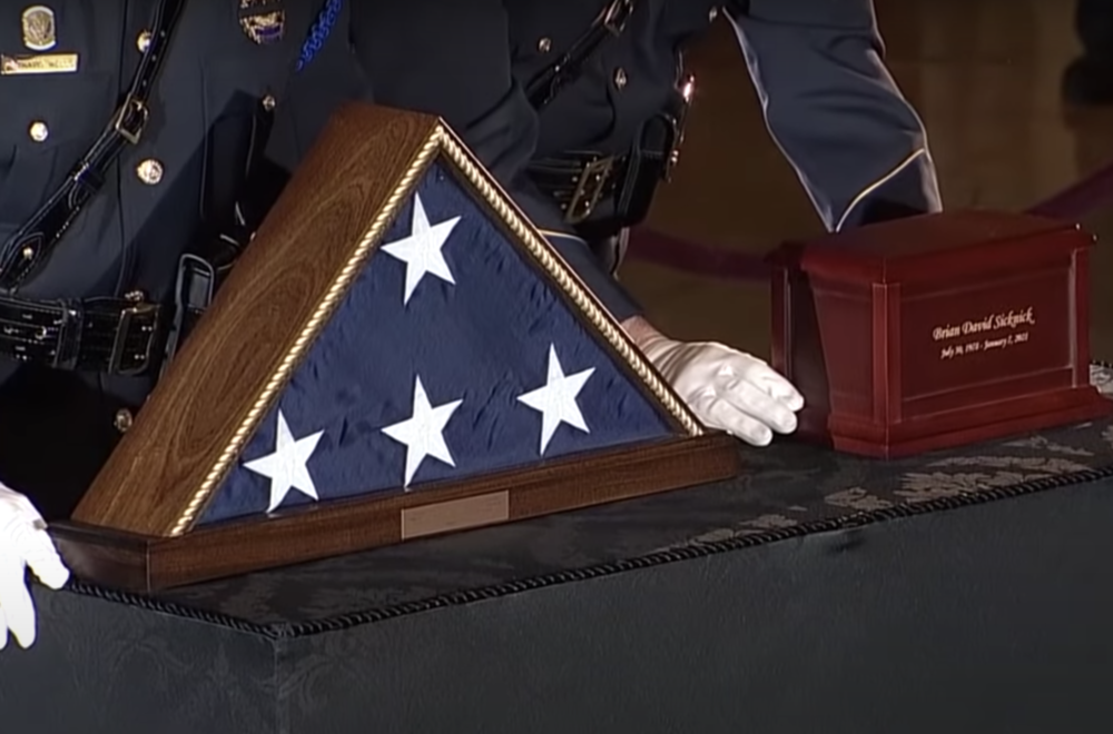 Here's The Most Egregious Coverage Of Officer Brian Sicknick's Death - Vimarsana News