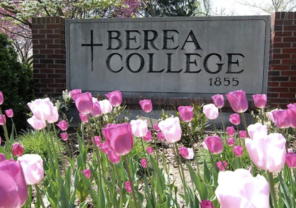 Berea College Event Says 'Trumpism' Is 'Terrorism At Its Core' - Vimarsana News