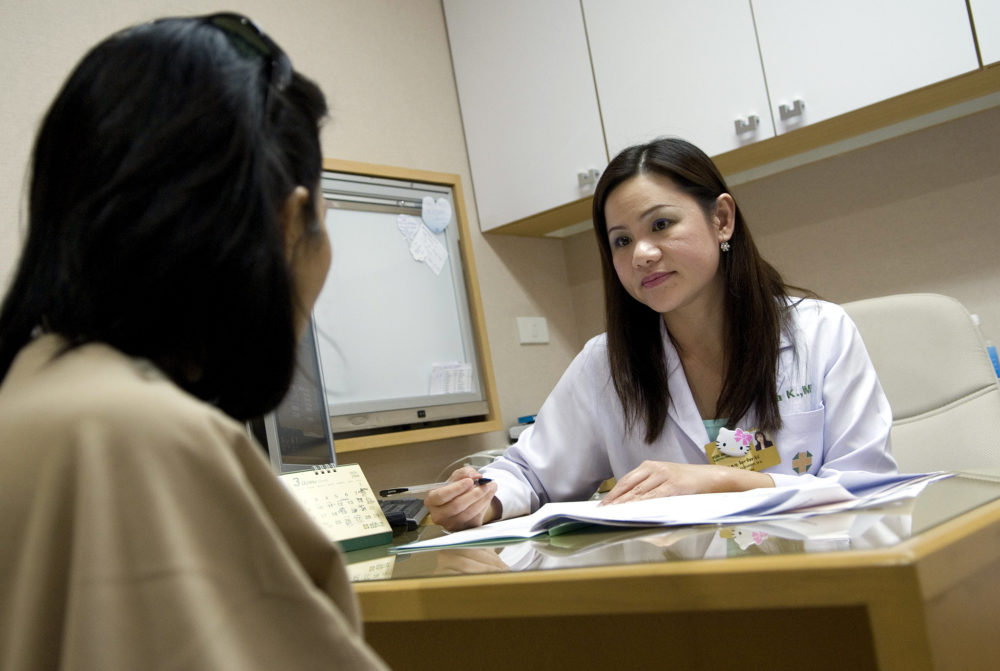 Illinois Democrats Seek To Eliminate Exceptions To Vaccine Mandates - Vimarsana News
