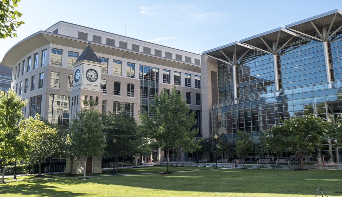 Georgetown Law Protects Racist Comments, Punishes Anti-Racist Ones