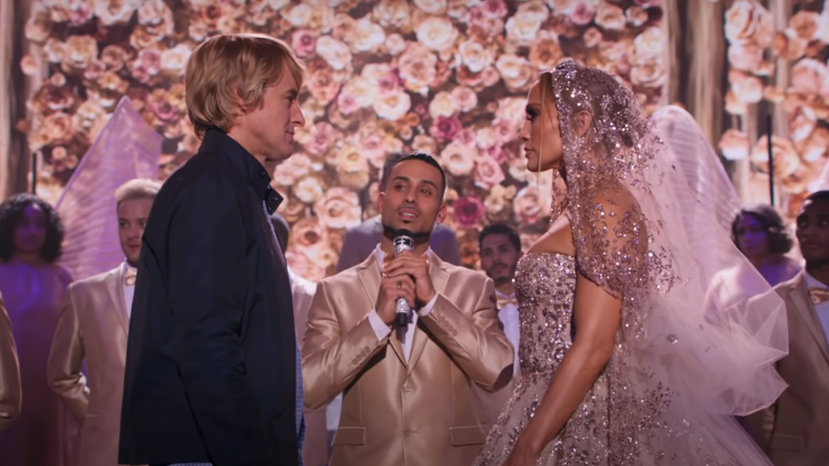 Owen Wilson and Jennifer Lopez in "Marry Me"