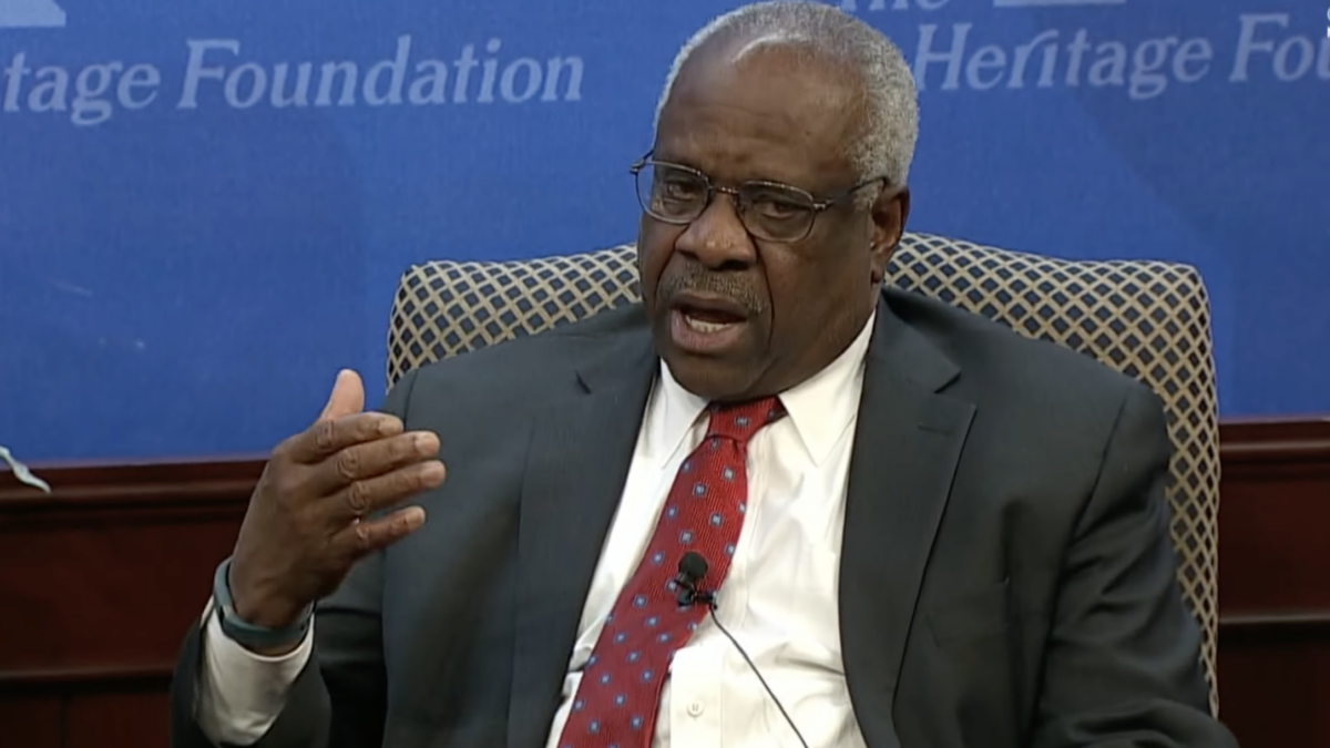 Clarence Thomas talking on stage