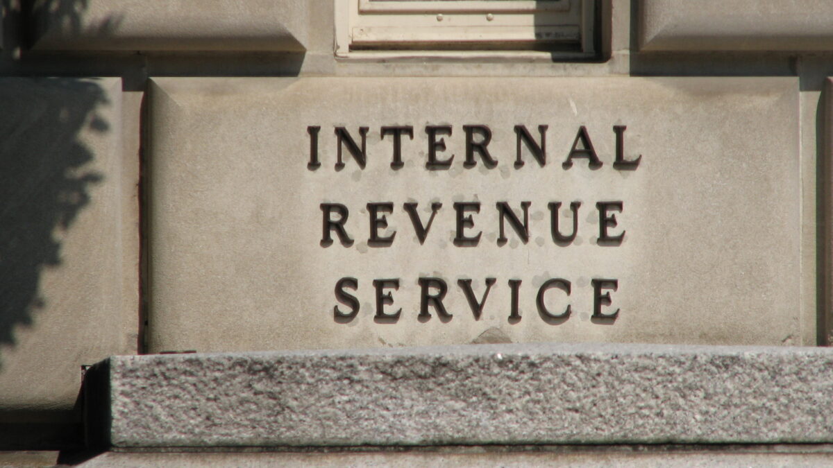 87,000 New IRS Agents Will Join Union That Gives 100% of PAC Funds to Democrats