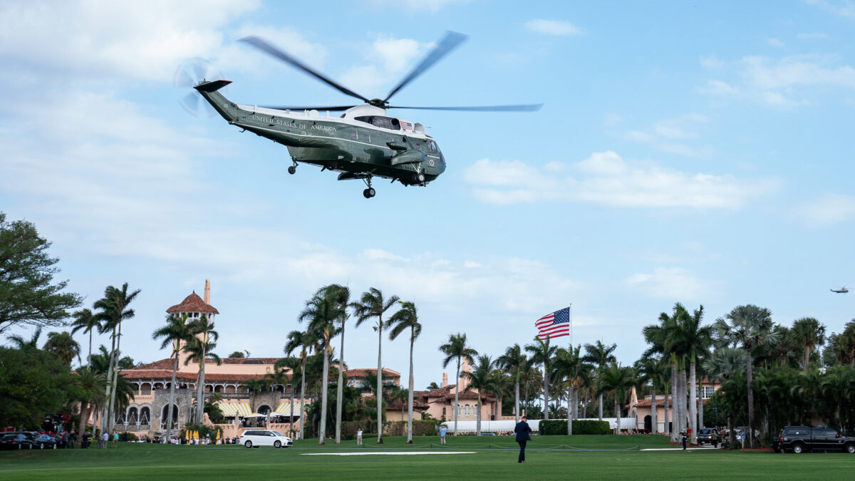 helicopter leaving Mar-A-Lago