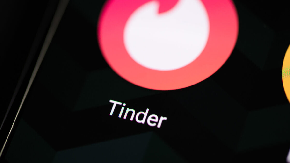 online dating app Tinder logo
