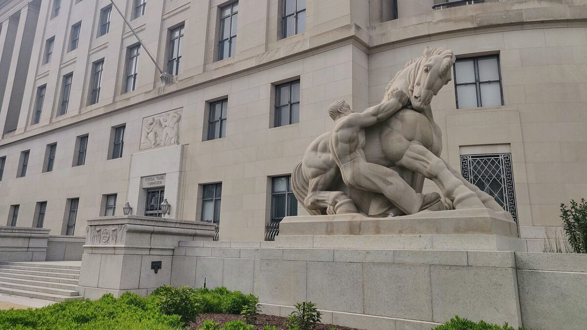 horse statue outside of FTC building in Washington DC