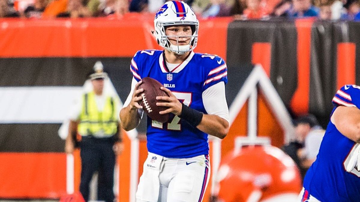 Bills QB Josh Allen playing in a game against the Cleveland Browns