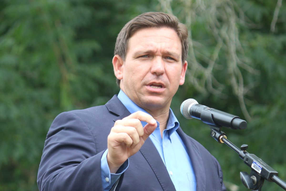 Hey Republicans, If Ron DeSantis Didn’t Hug You, It Will Be OK