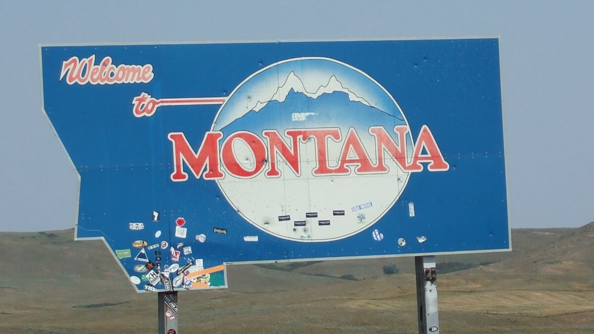 Welcome to Montana sign