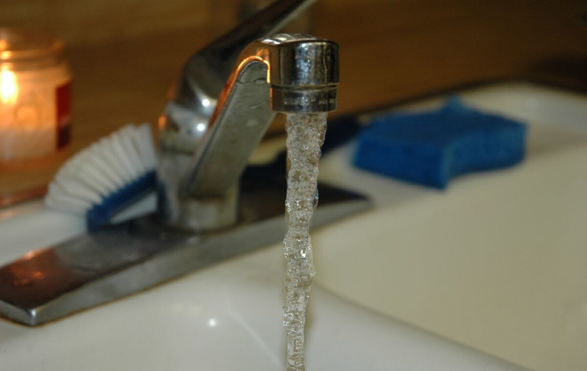 Beware: ‘Forever Chemicals’ in Tap Water May Harm You