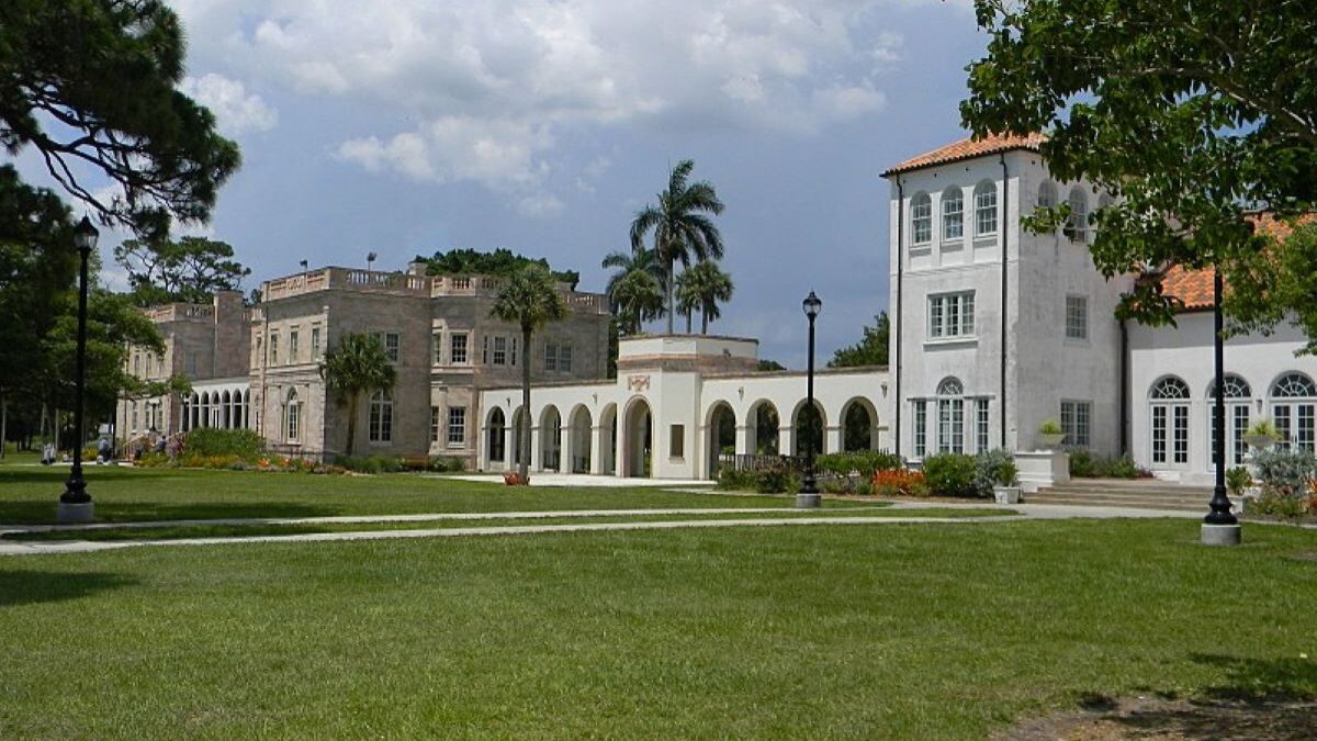 Buildings at New College of Florida