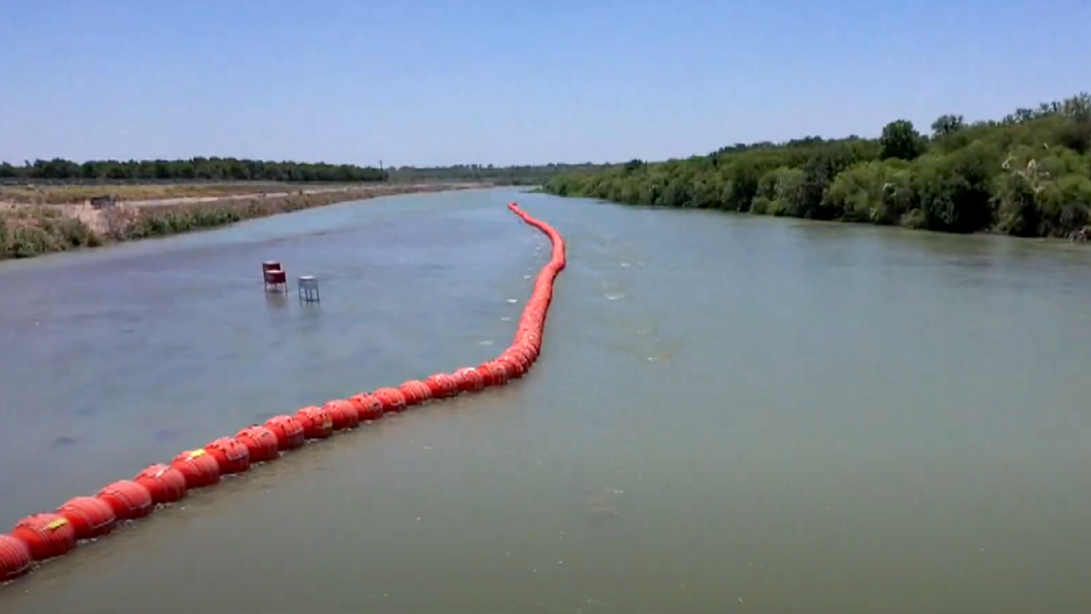 Texas buoy barrier on the Rio Grande