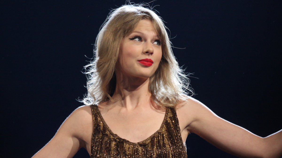 Taylor Swift’s Popularity Is A Sign Of Societal Decline