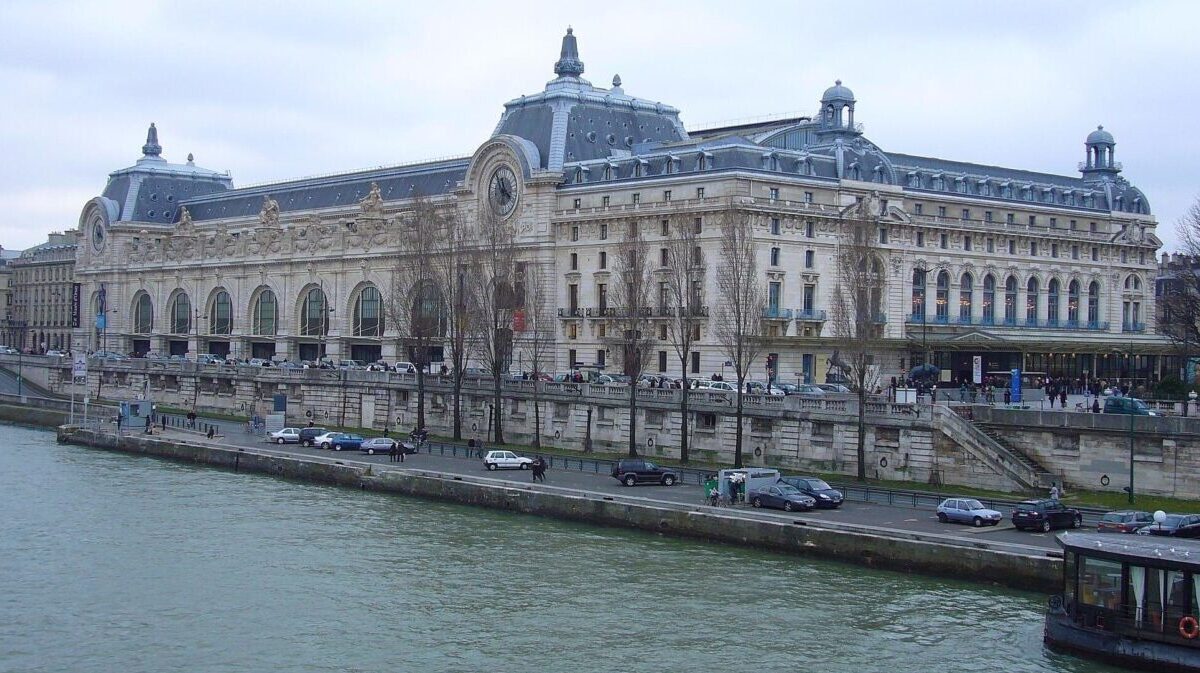 Musée D’Orsay succumbs to identity politics, compromising art quality.