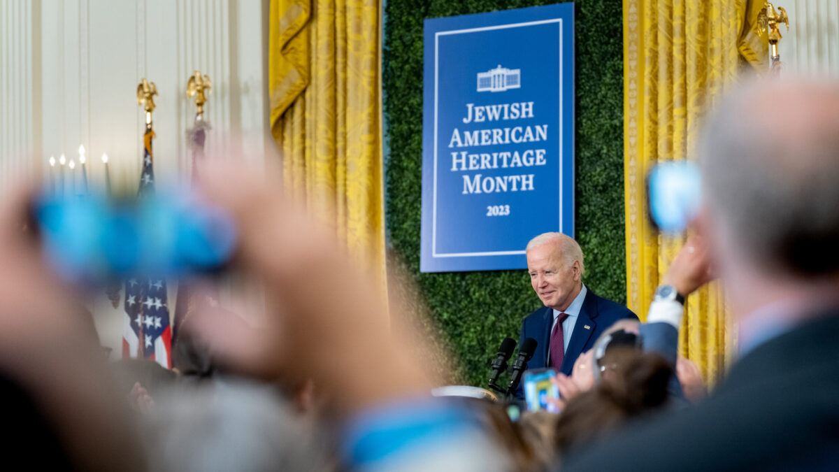 President Joe Biden talks to Jewish leaders