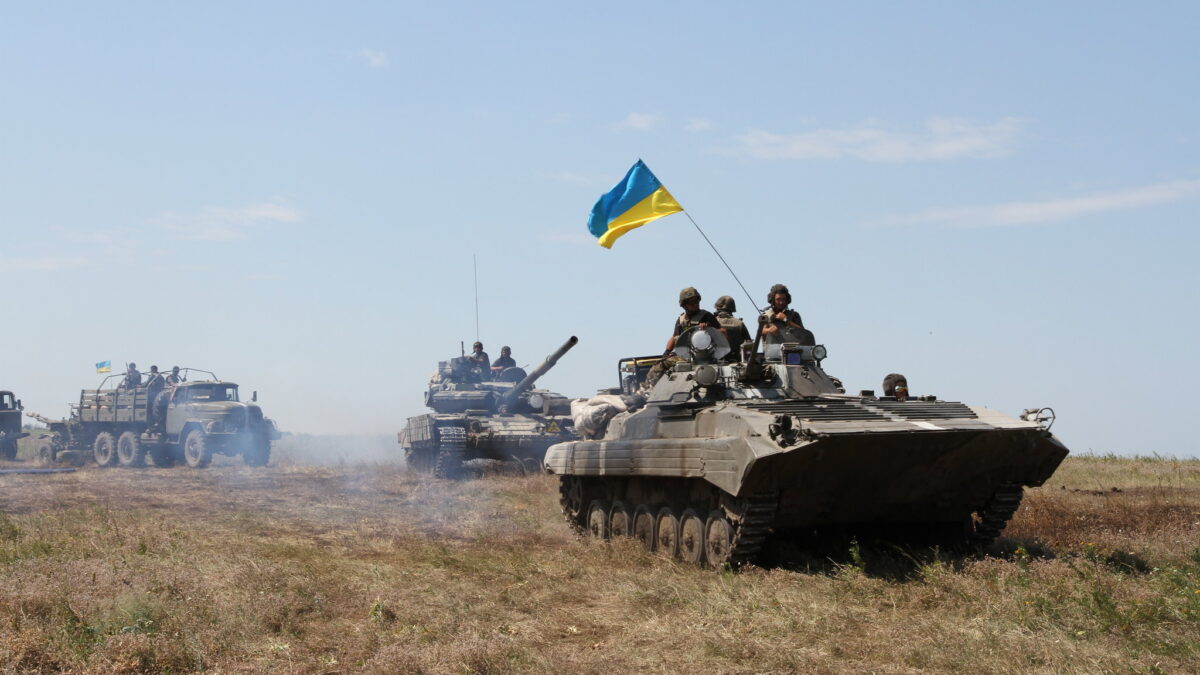 Tanks with Ukraine flag
