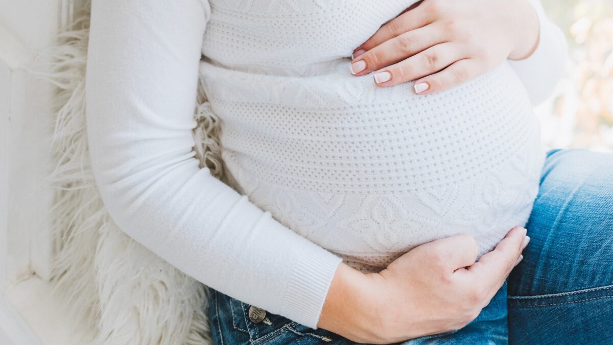 pregnant woman surrogate