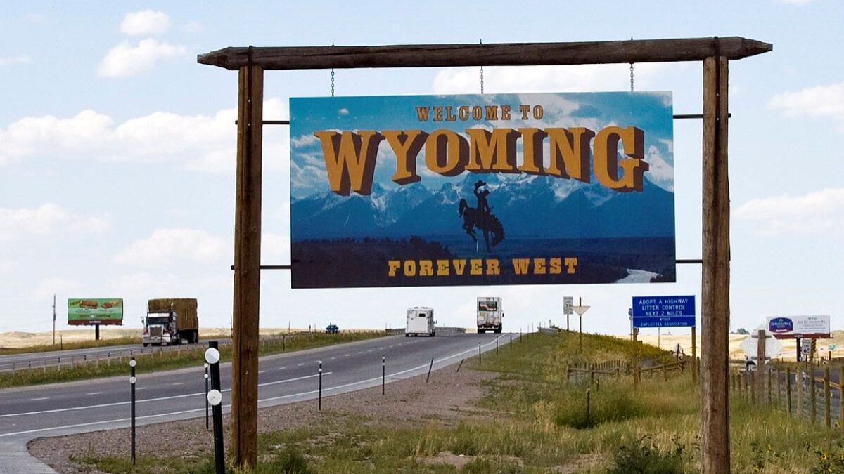 'Welcome to Wyoming' sign