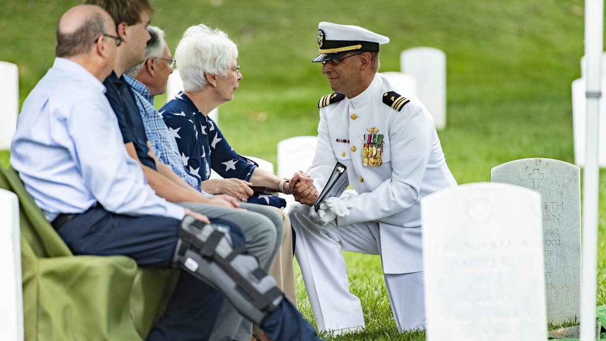 38 Chaplains Ask Supreme Court to Stop U.S. Military from Punishing Their Faith - Vimarsana News