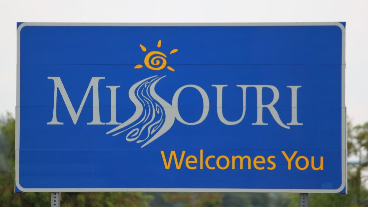 Missouri 'welcome sign'