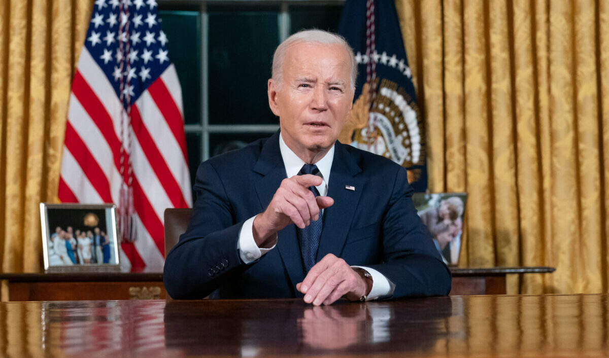 Republicans investigate if Biden was briefed on foreign funds defensively