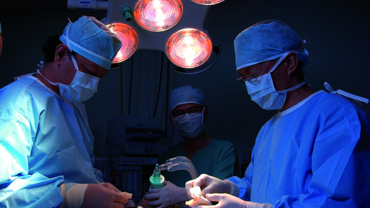 kidney transplant surgery