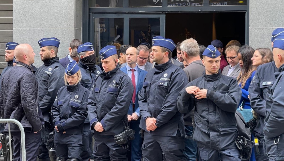 European hub summons riot officers to halt conservative speech