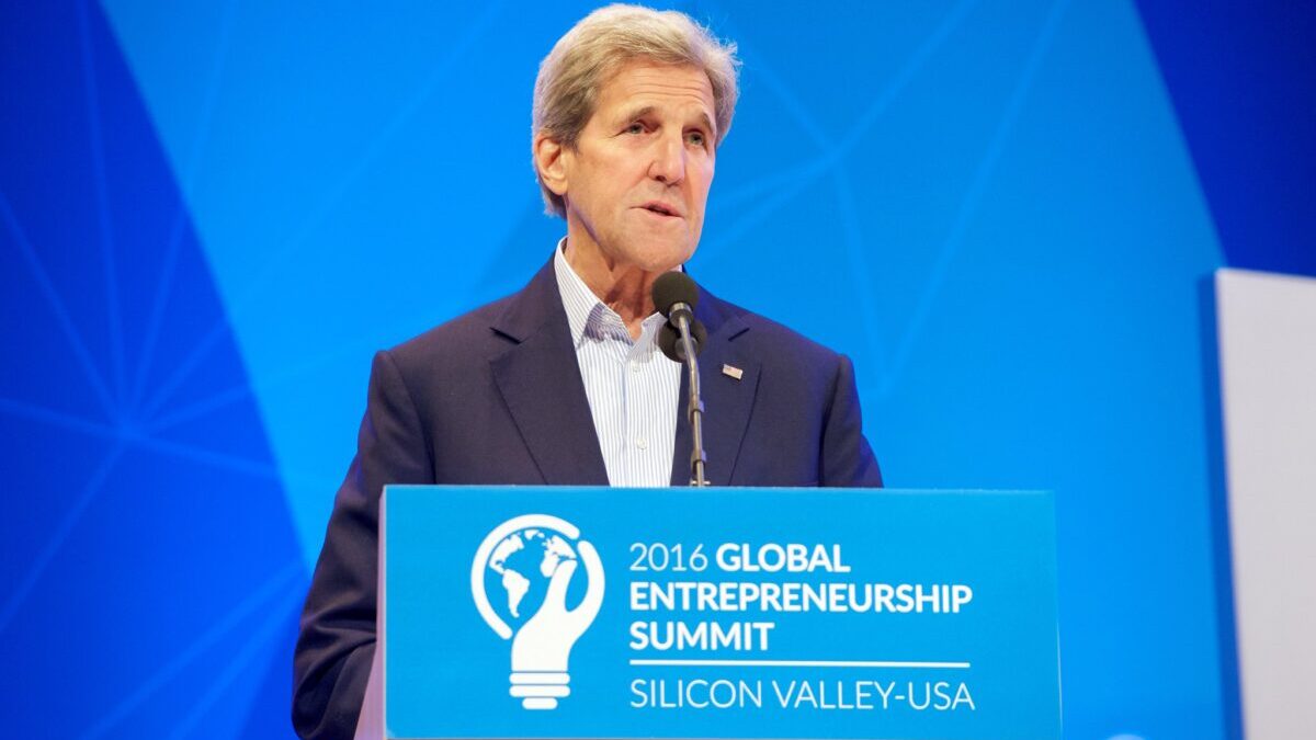 Top Republican Senators Reveal John Kerry Blocked FBI Arrests Of Iranian Terrorists