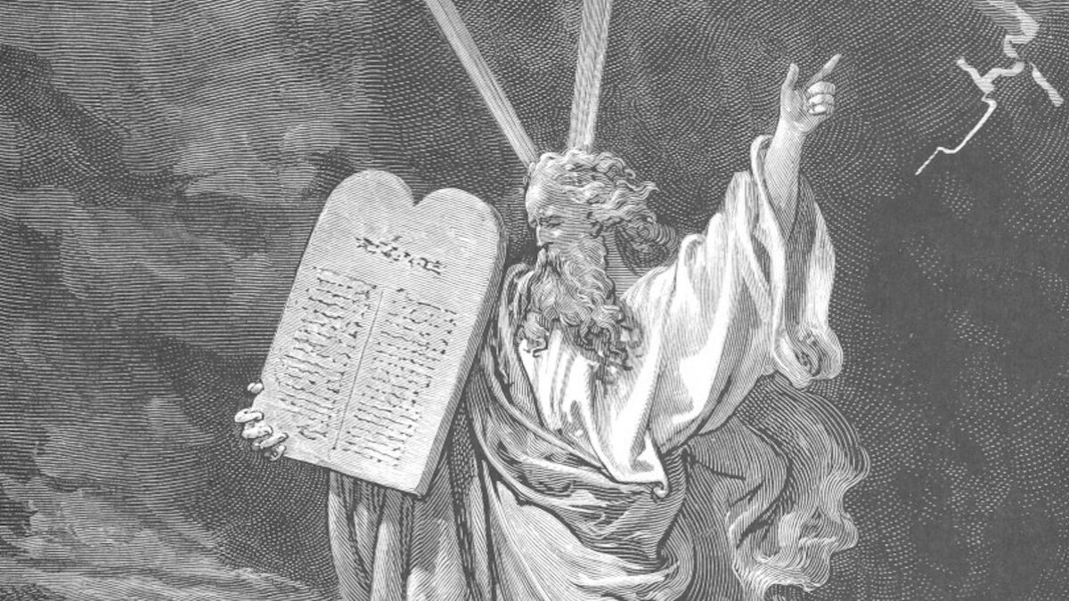 drawing of Moses holding the Ten Commandments