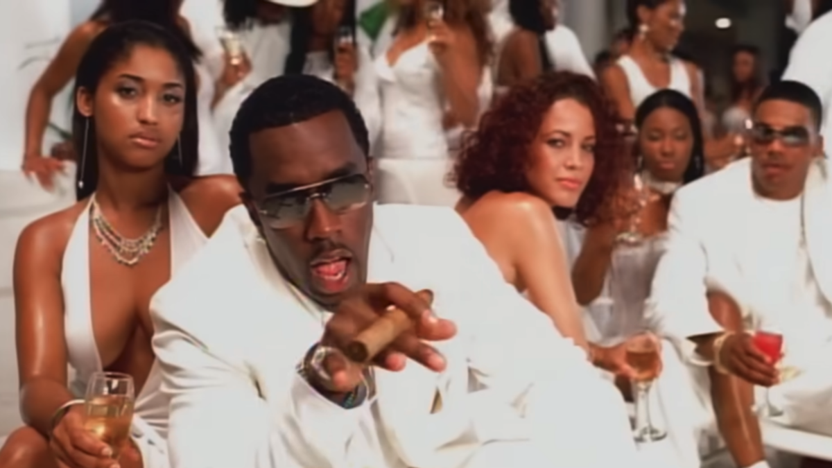 Diddy in music video with women