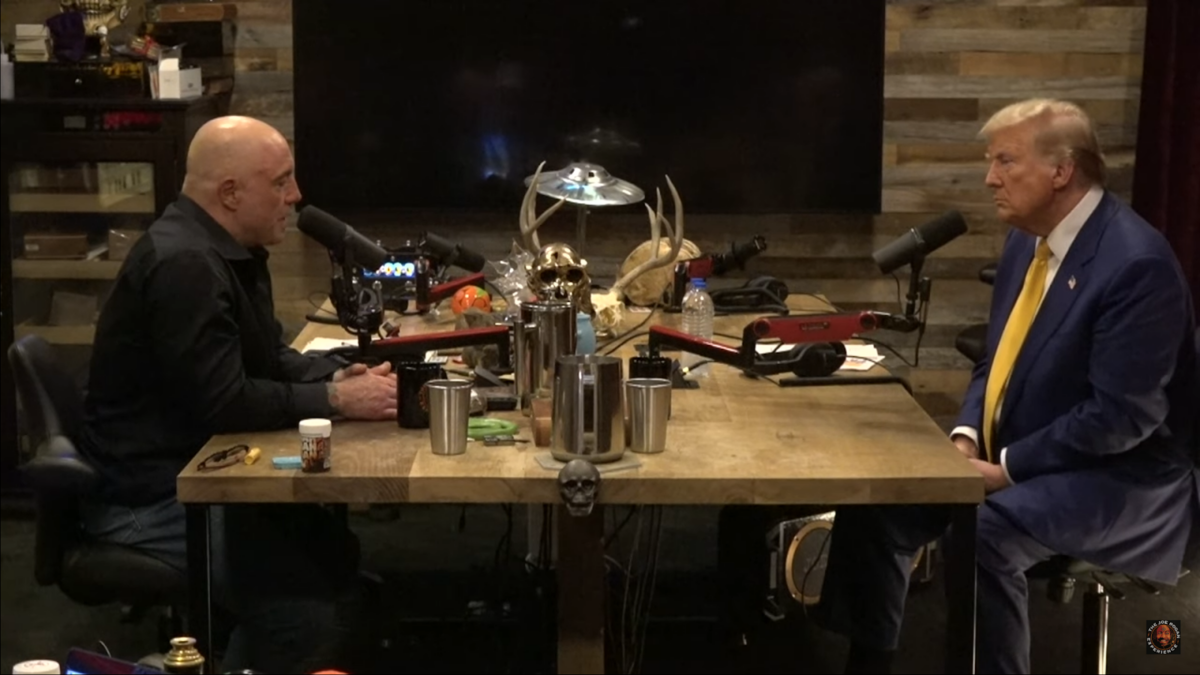 Joe Rogan interviews Donald Trump.