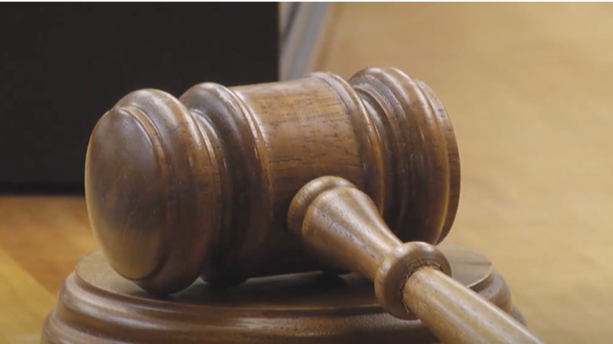 Picture of a gavel in a Jefferson County Courthouse.