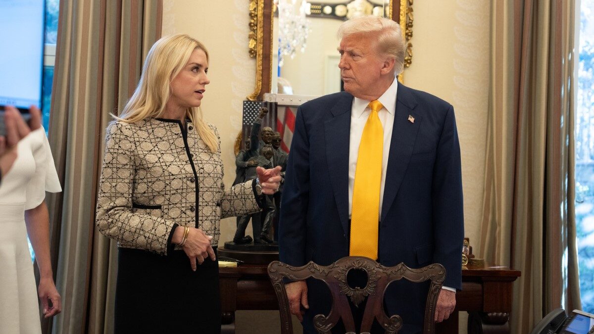 Pam Bondi and Donald Trump President