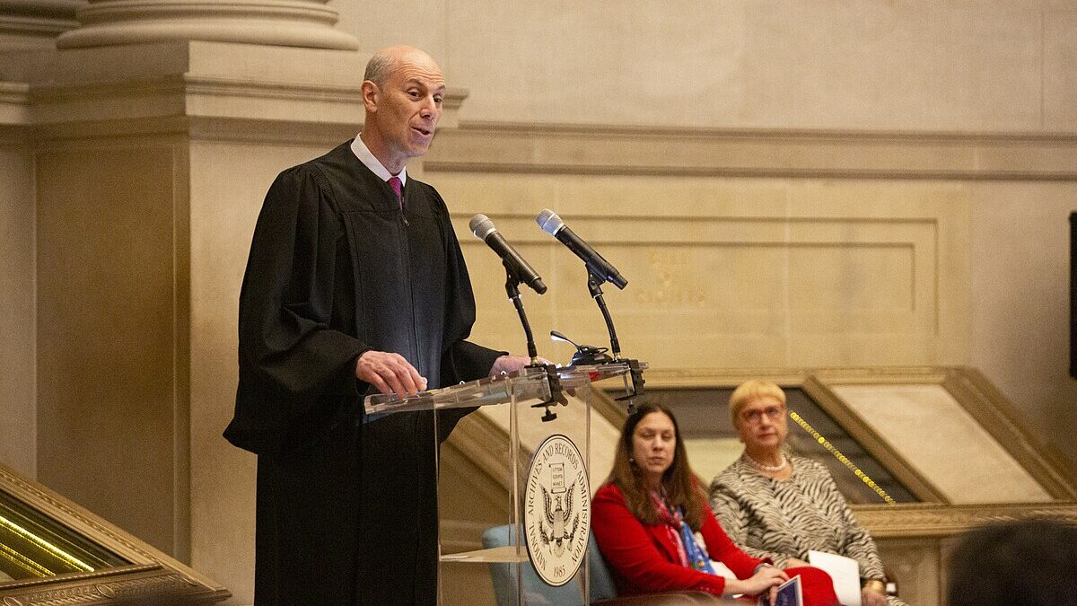 ‘No More Delays’: GOP Senators Demand D.C. Circuit Chief Suspend Boasberg Amid Impeachment Efforts