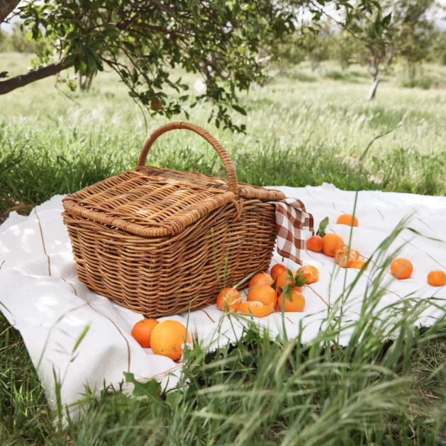 light wood picnic basket
