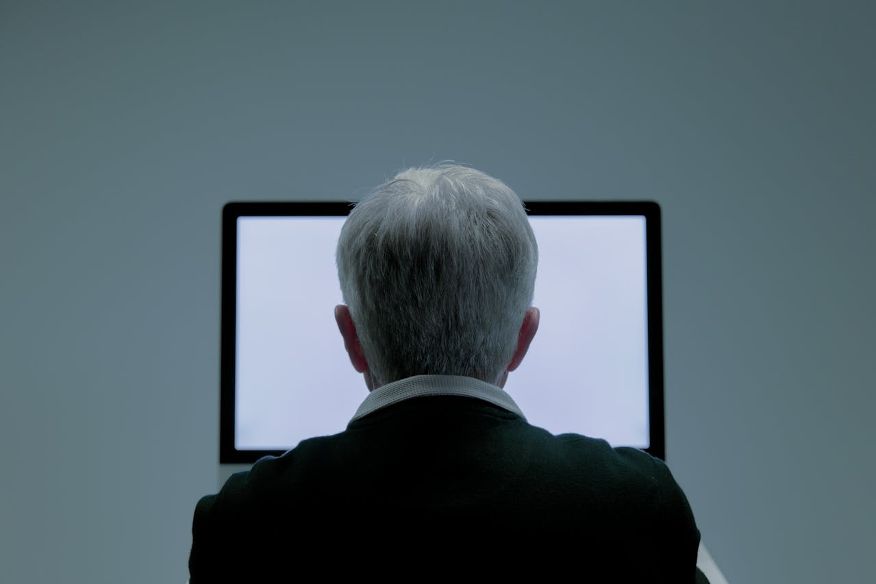 This Play About Art Might Never Happen In The Smartphone Age