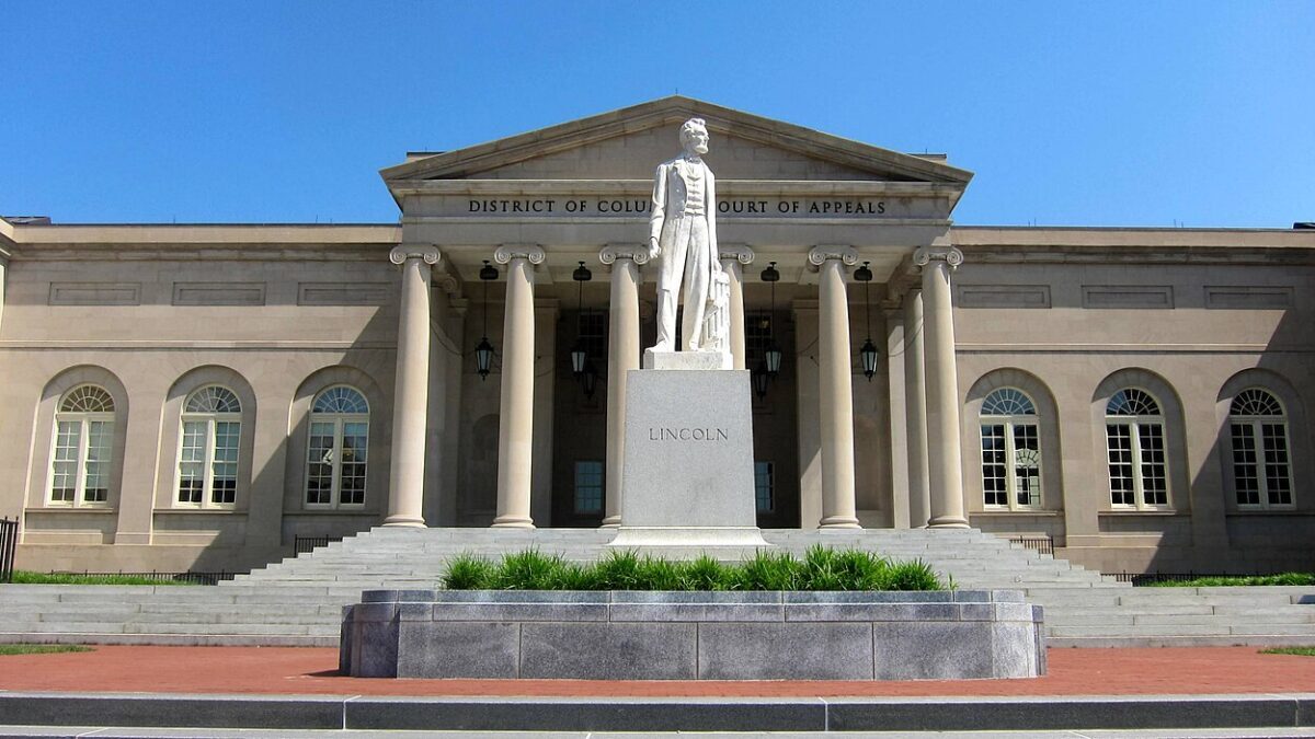 Trump Should Fire This Rogue Panel That Controls D.C. Judges