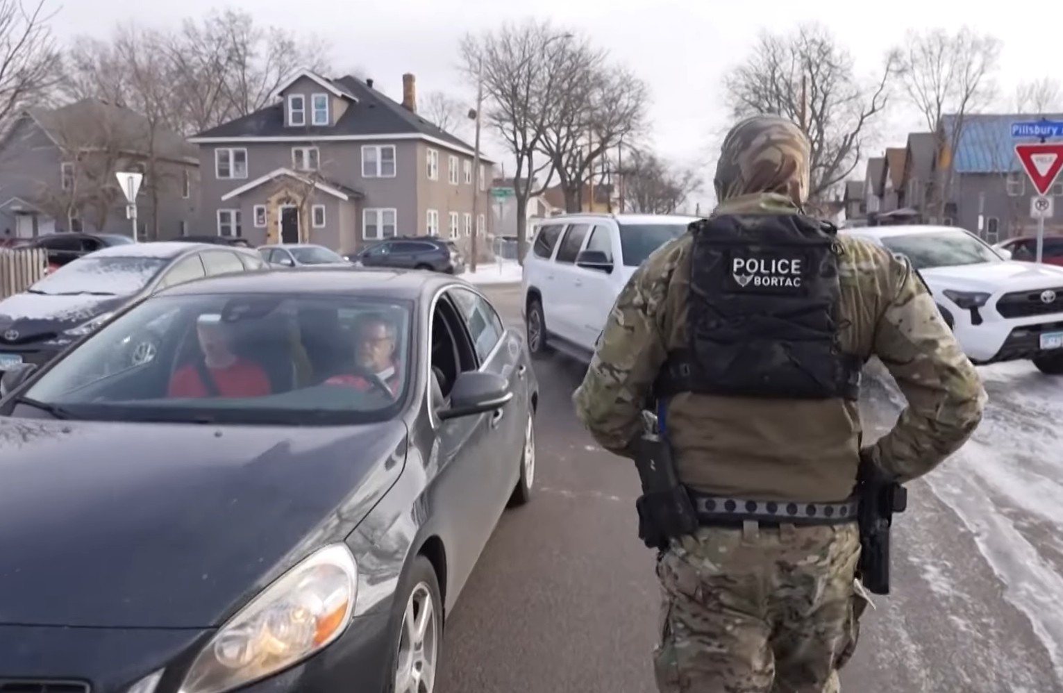 ICE Agent Renee Good Rammed With Her Car Suffered Internal Bleeding