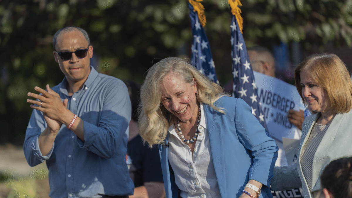 Jay_Jones,_Ghazala_Hashmi_and_Abigail_Spanberger_at_a_bus_rally_in_Fairfax_City