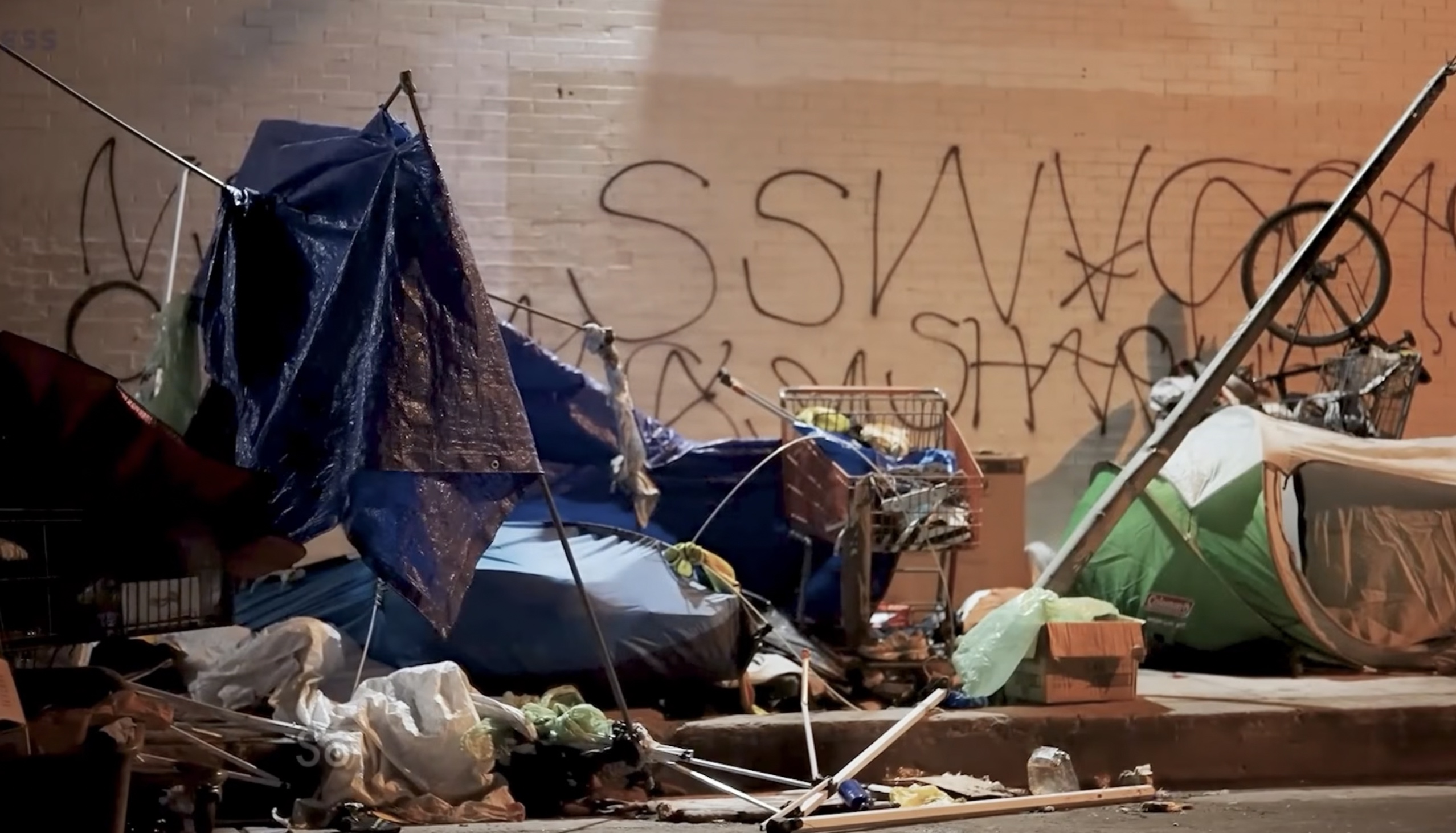 A City Full Of Insane Communists Is Experiencing A Financial Crisis A City Full Of Insane Communists Is Experiencing A Financial Crisis