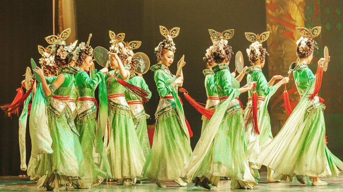 How Shen Yun Artists Triumph Over CCP Oppression How Shen Yun Artists Triumph Over CCP Oppression