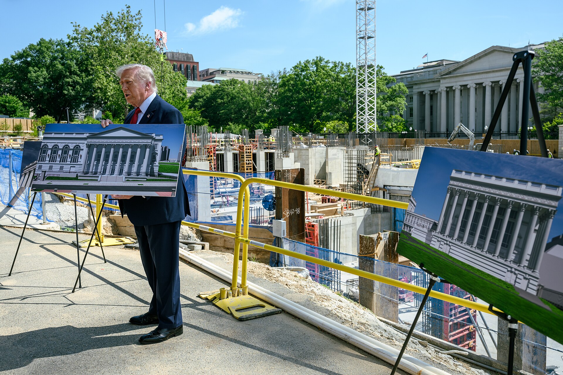 SCOTUS Pauses Blockade On Trump’s White House Ballroom SCOTUS Pauses Blockade On Trump’s White House Ballroom